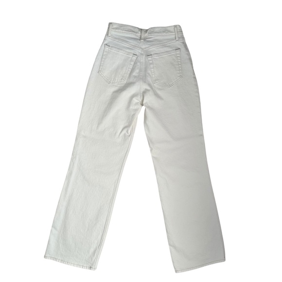 Abercrombie & Fitch The ‘90s Relaxed Jean High Rise - White Jean - Picture 3 of 4